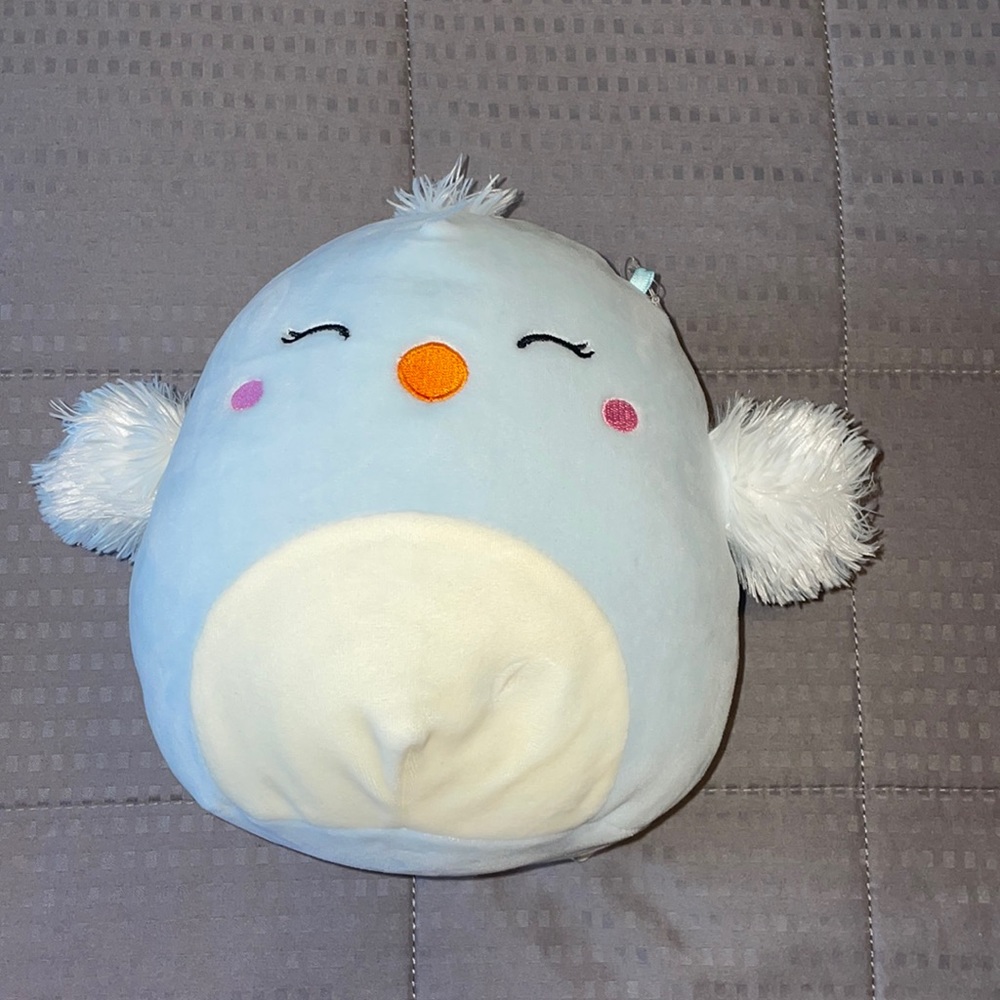 Light blue and white mini squishmallow chick